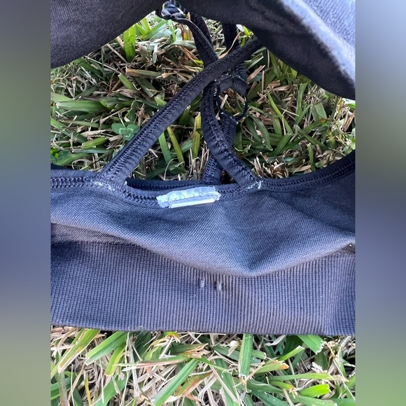 Gymshark Woman’s Black Speckled Stretchy Workout Sports Bra Size XS-Small - Picture 6 of 6